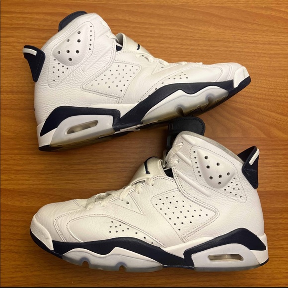 Jordan 6 Midnight Navy - Picture 3 of 11